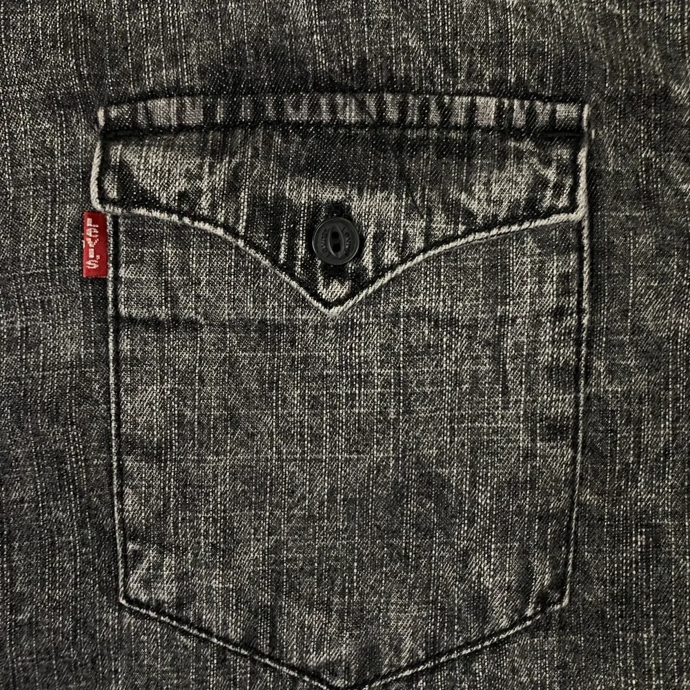 Levis Denim Shirt Mens Medium Gray Stonewash Utility Workwear Overshirt Western